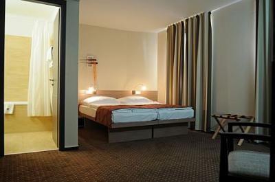 ✔️ Balatoni szállodák - CE Plaza Hotel - ✔️ CE Plaza Hotel**** Siófok - Wellness akció CE Plaza Hotel