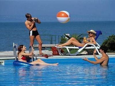 Megfizethető szálloda a Balatonnál Siófokon közvetlenül a vízparton - ✔️ Hotel Európa Siófok** - Akciós szálloda Siófokon a szállodasoron a Balatonnál