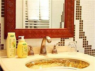 ✔️Akciós wellness hotel Hévízen - Hotel Amira fürdőszobája - ✔️ Amira Boutique Hotel Hévíz ✔️ Akció Amira spa Hotel Hévíz