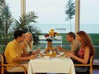 ✔️ Hotel Európa Siófok - reggeliző a Balaton parton Siófokon