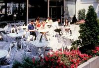 Hotel Hungária Siófok grillterasz Siófokon-